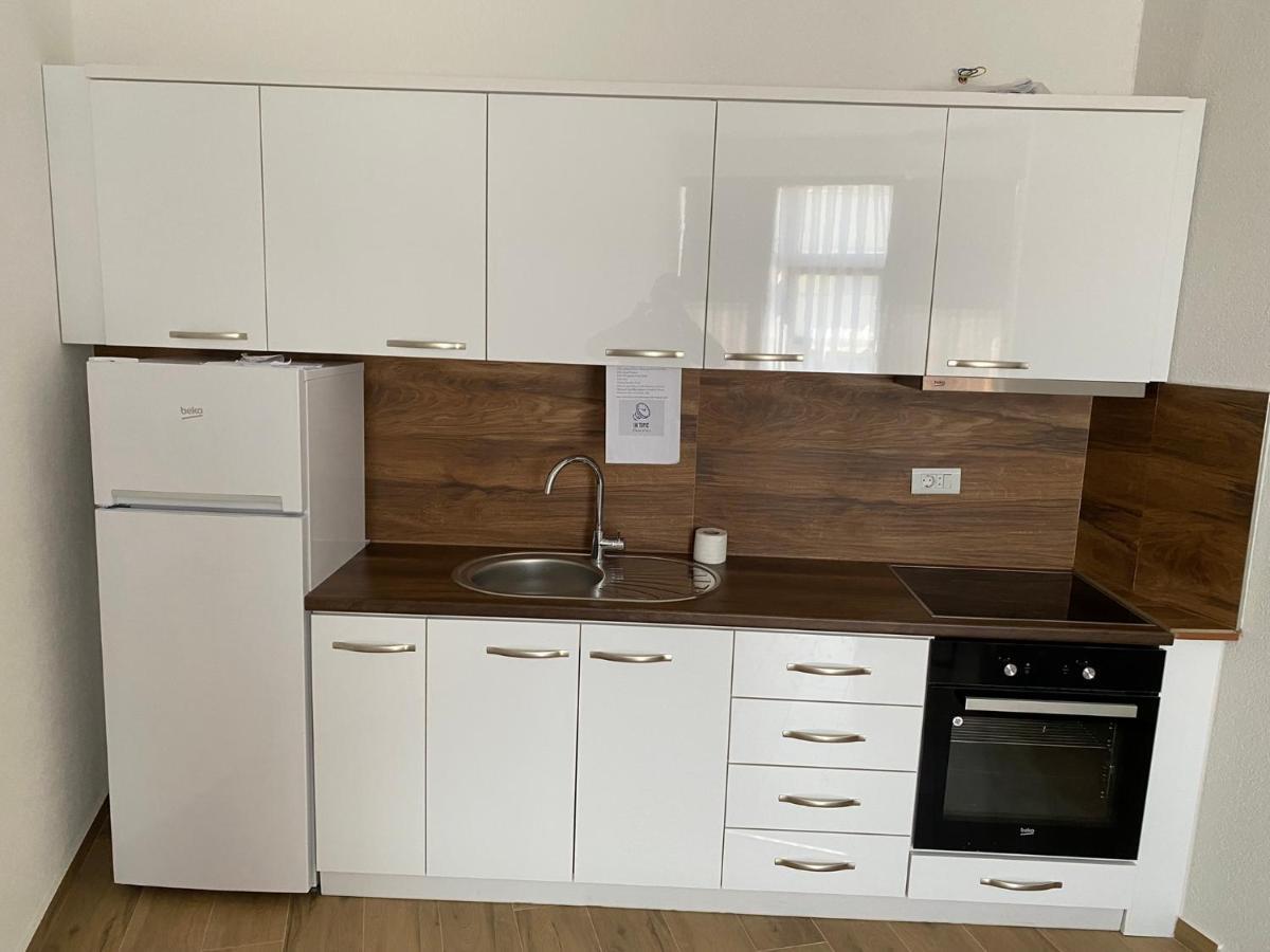 Hotel Inn Prizren Esterno foto