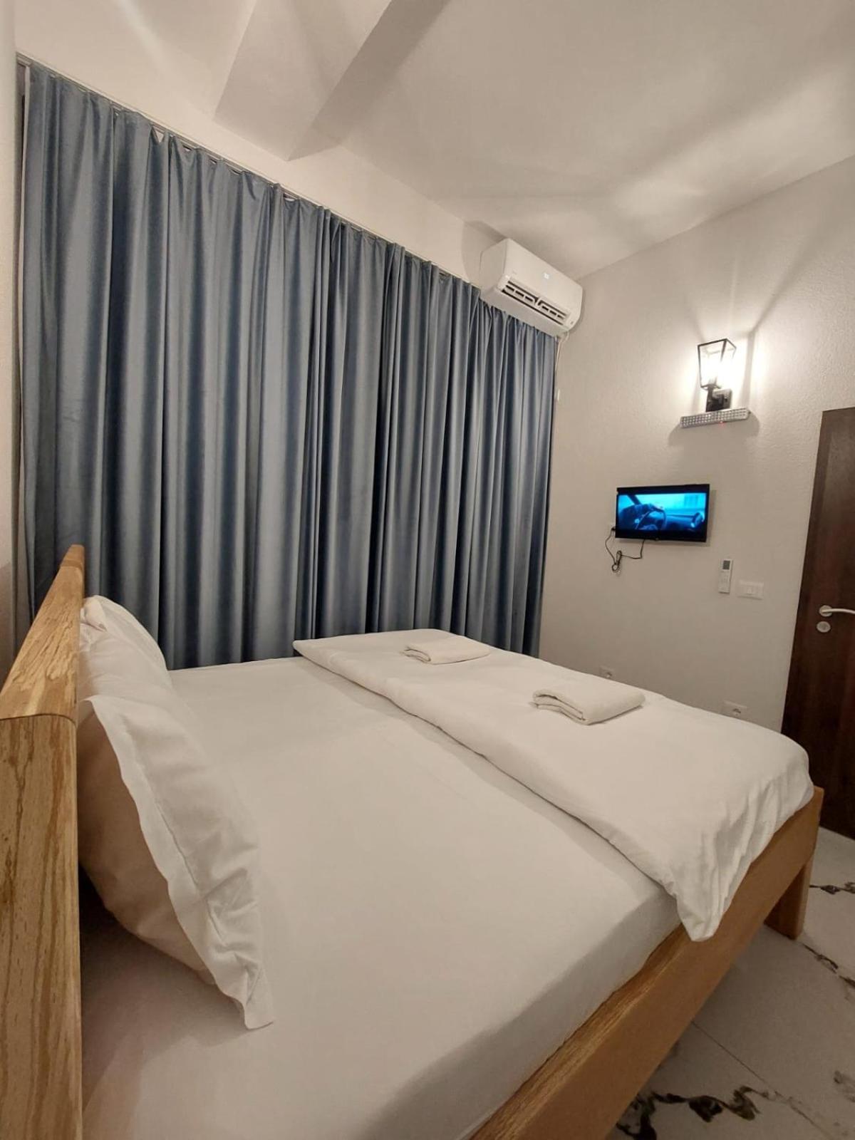 Hotel Inn Prizren Esterno foto